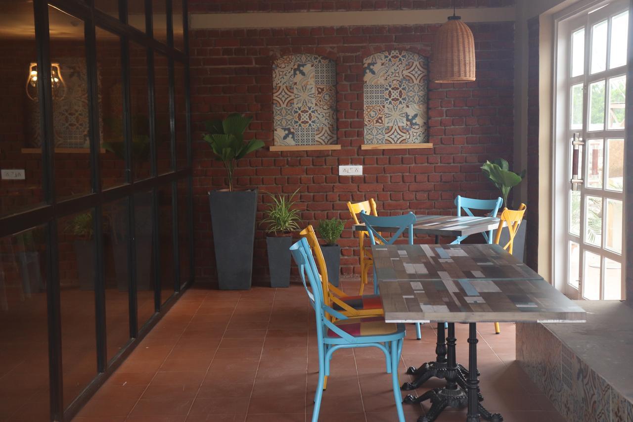 Swosti Chilika Resort Kanaipur Екстериор снимка