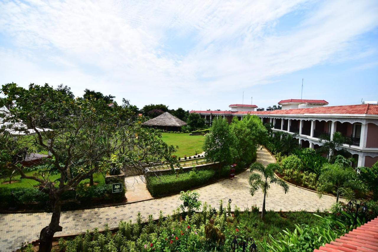 Swosti Chilika Resort Kanaipur Екстериор снимка