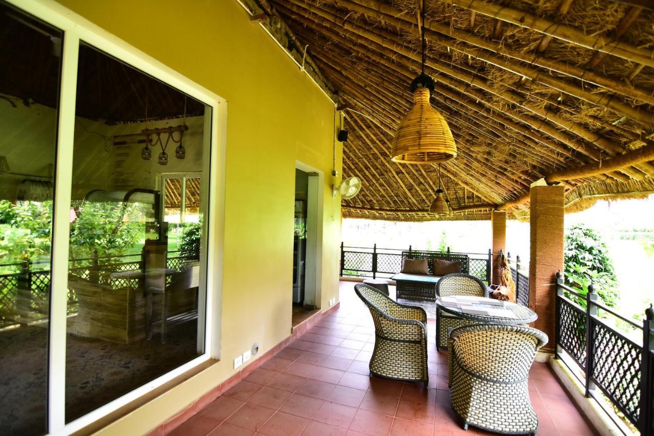 Swosti Chilika Resort Kanaipur Екстериор снимка